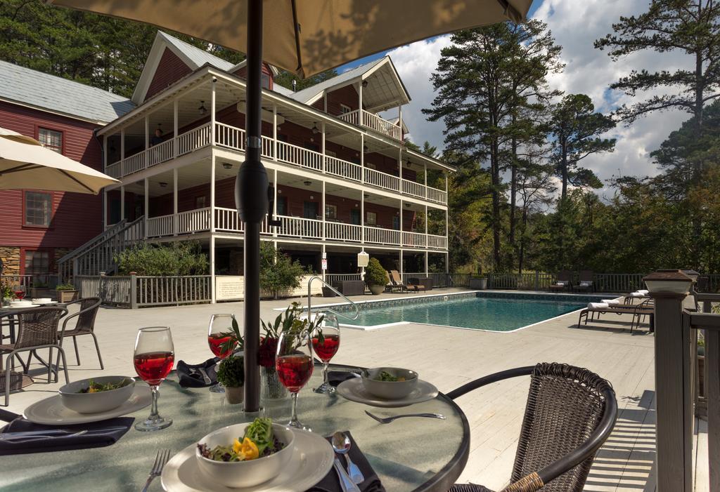 Glen-Ella Springs Inn Clarkesville Exteriör bild