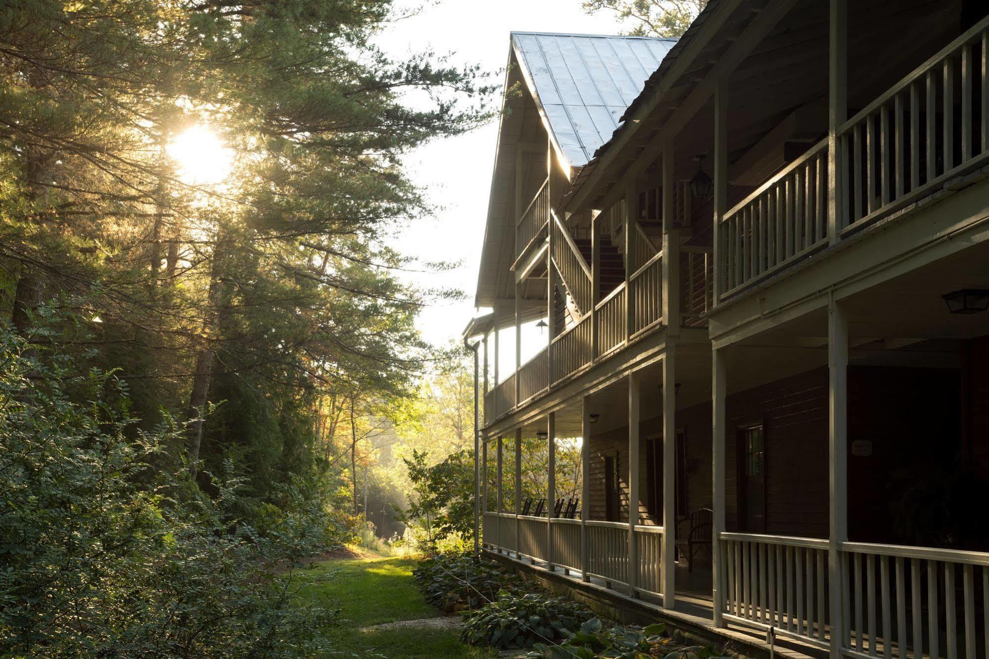 Glen-Ella Springs Inn Clarkesville Exteriör bild