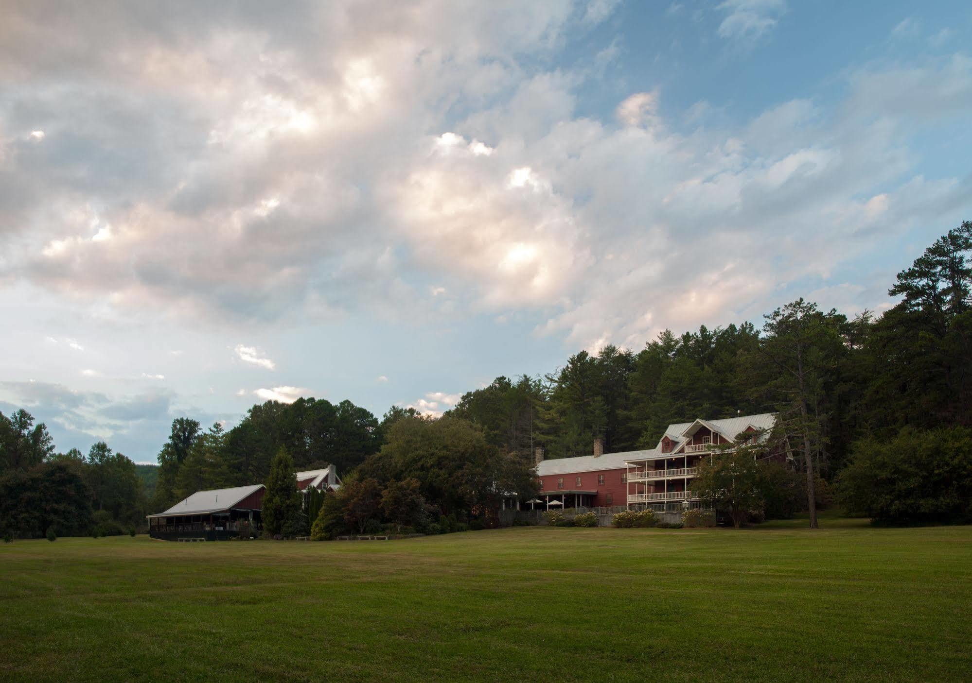 Glen-Ella Springs Inn Clarkesville Exteriör bild